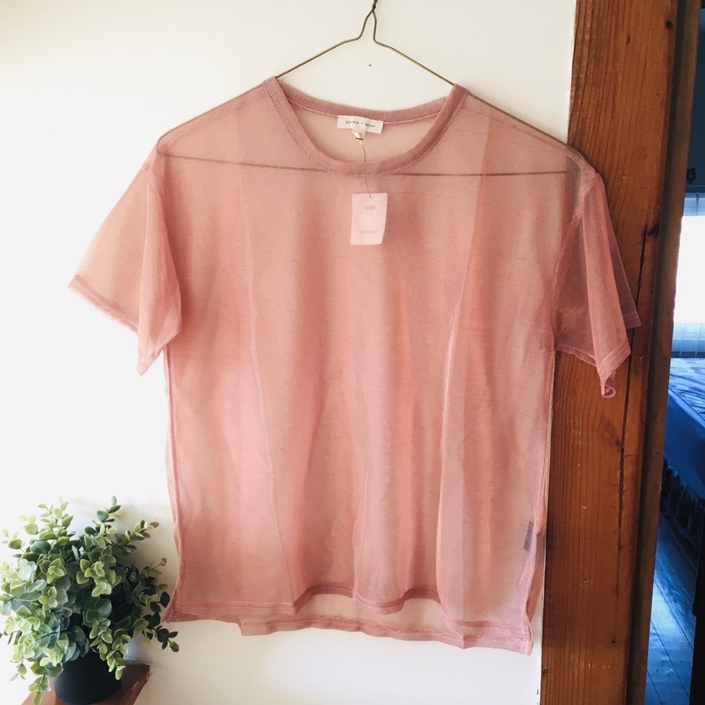 silence + noise metallic mesh top